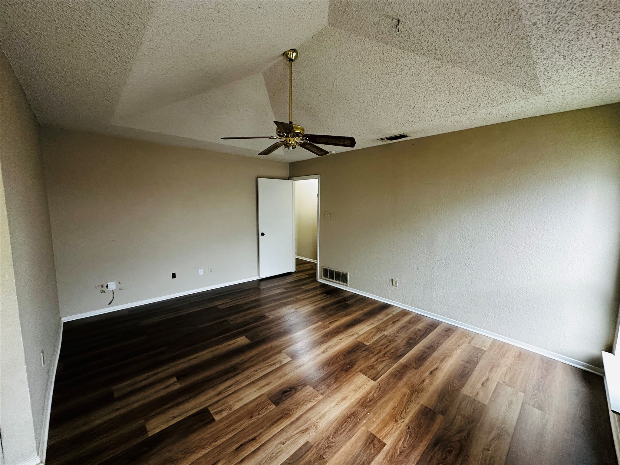6741 Ridgetop Road North Richland Hills TX 76182
