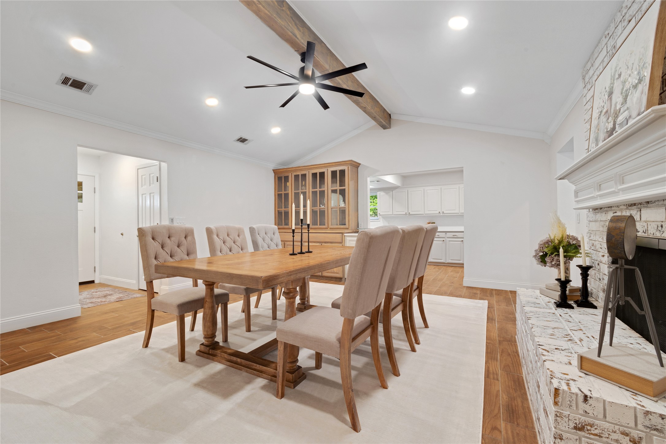 439 S Snyder Avenue Justin TX 76247