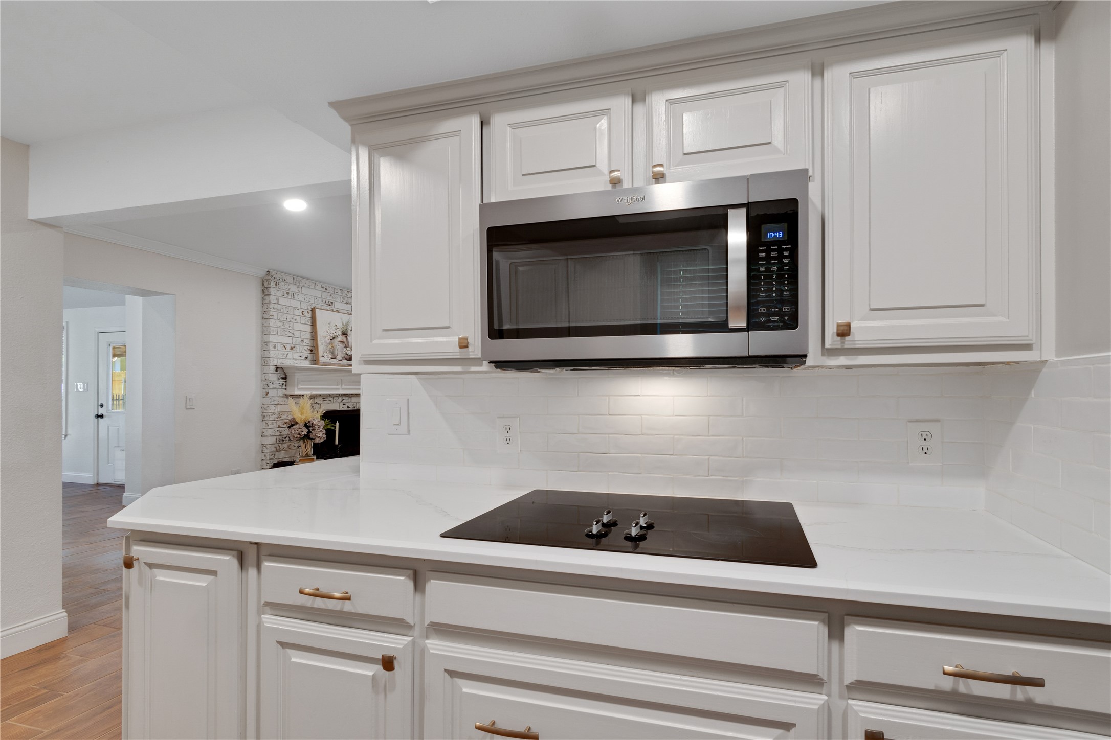 439 S Snyder Avenue Justin TX 76247