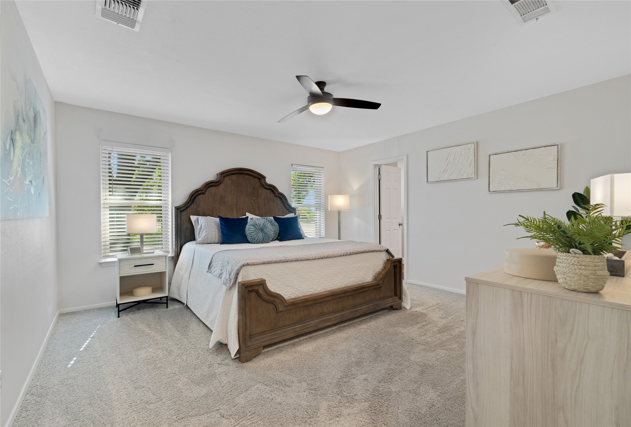 439 S Snyder Avenue Justin TX 76247