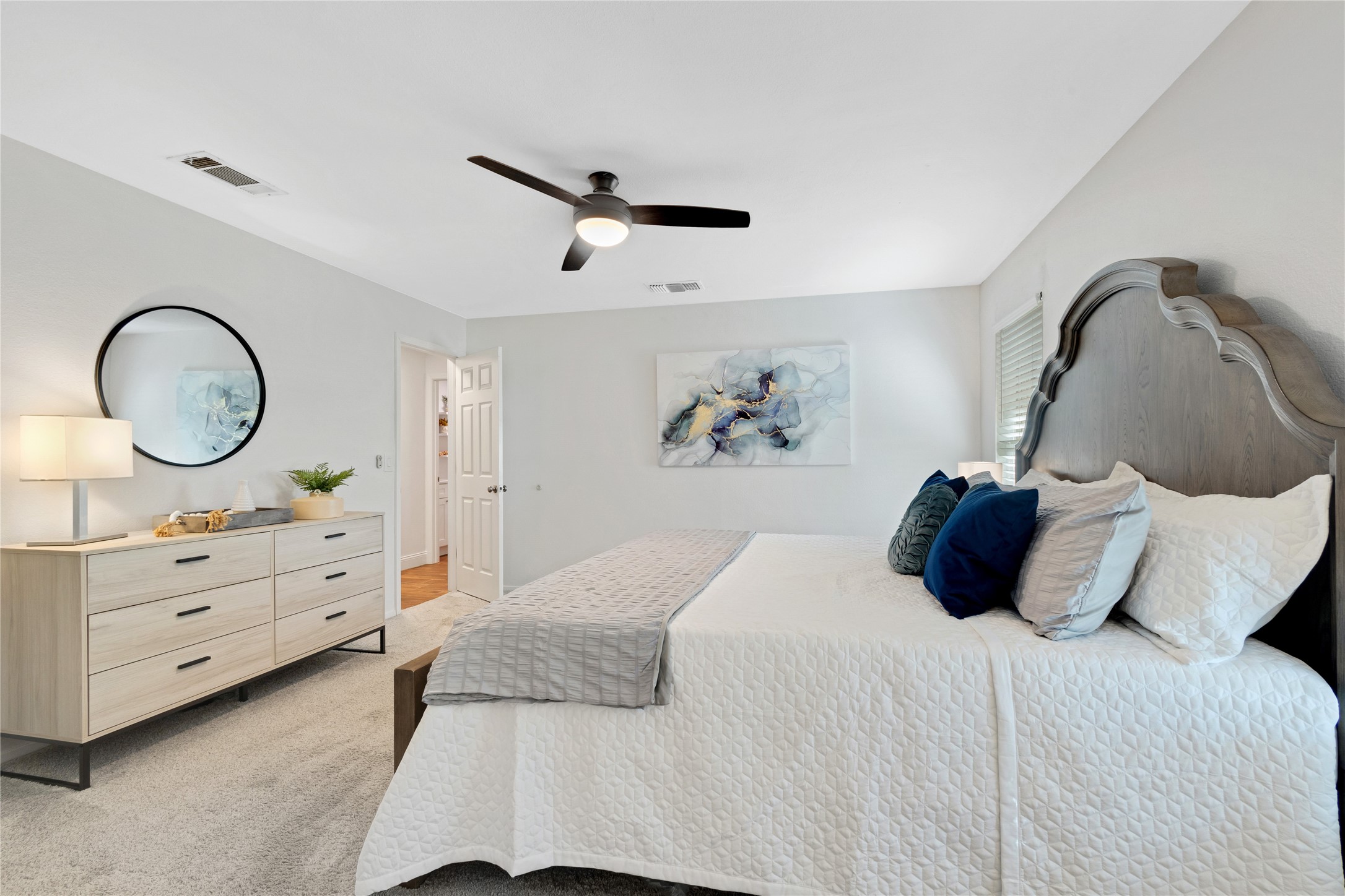 439 S Snyder Avenue Justin TX 76247
