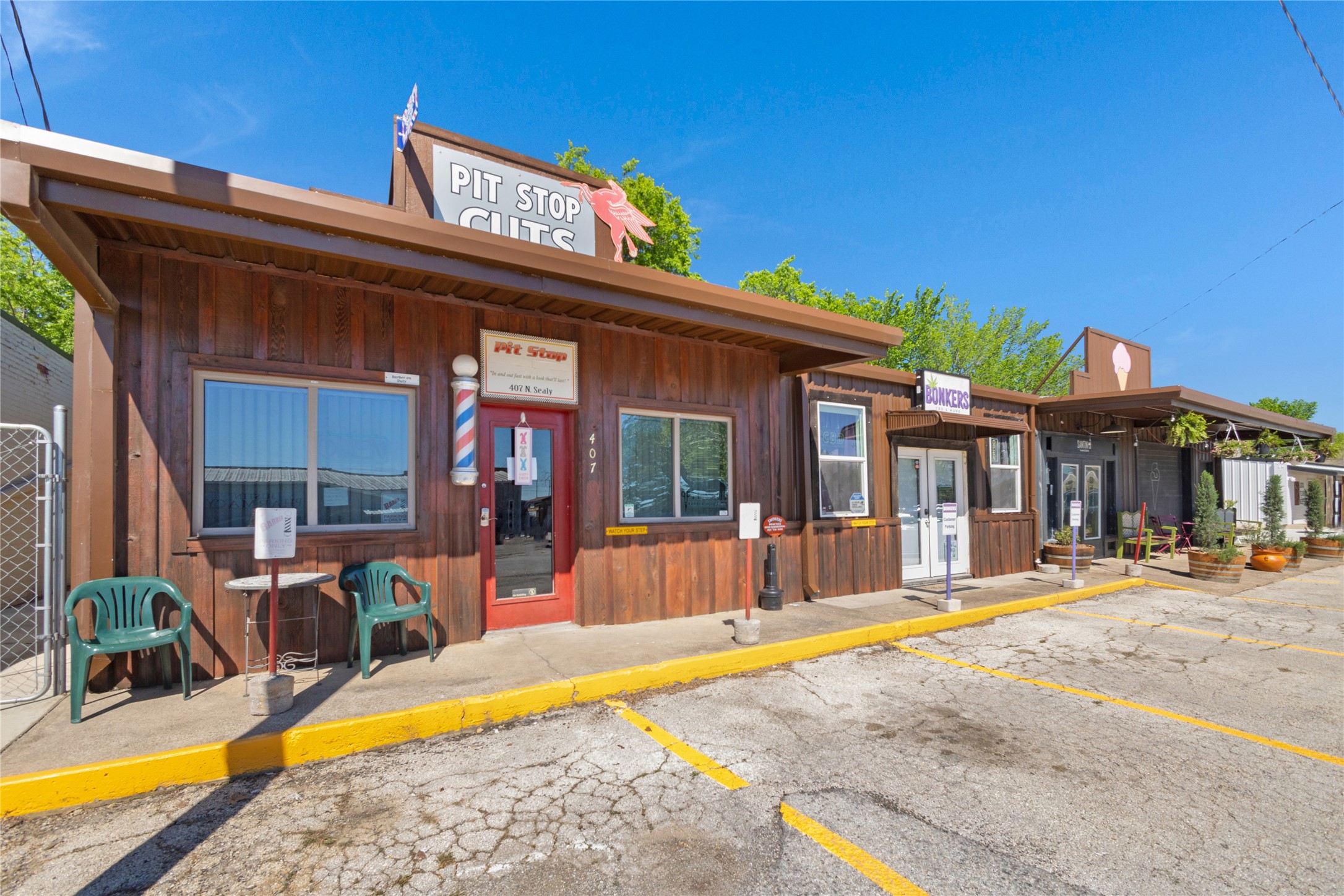 439 S Snyder Avenue Justin TX 76247