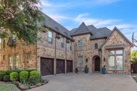 3040 N Camino Lagos Grand Prairie TX 75054