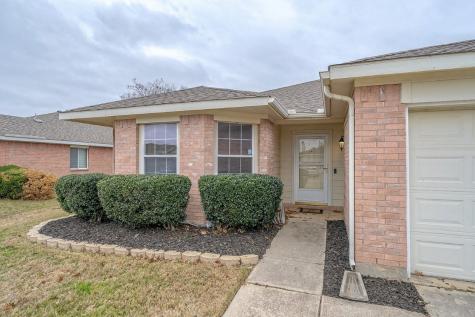 1403 Wenatchee Drive Krum TX 76249