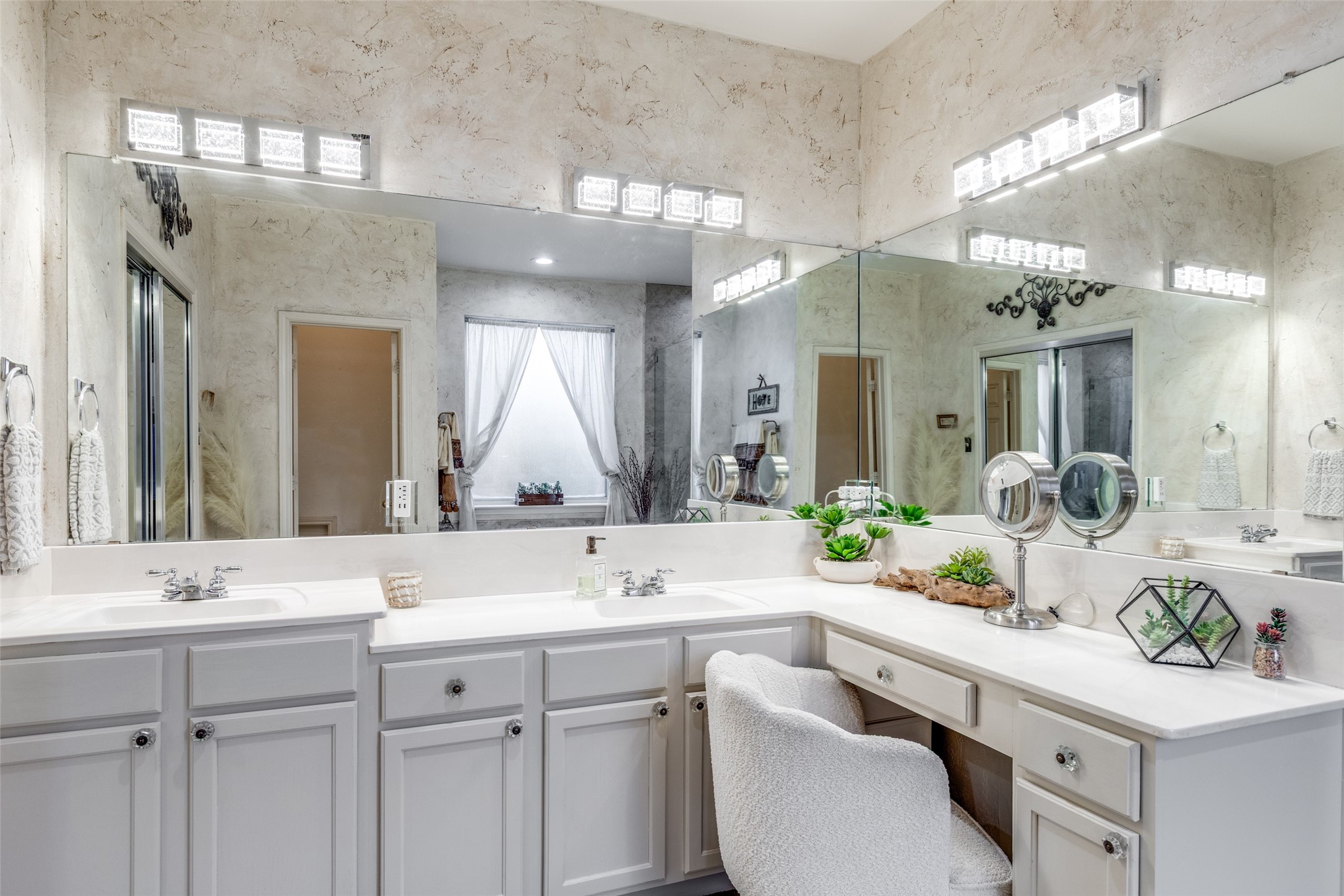 3932 Harrison Court Carrollton TX 75010