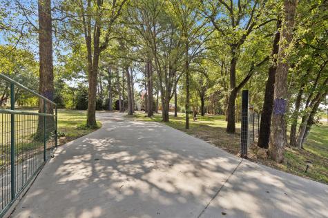 6849 S Highway 171 Grandview TX 76050