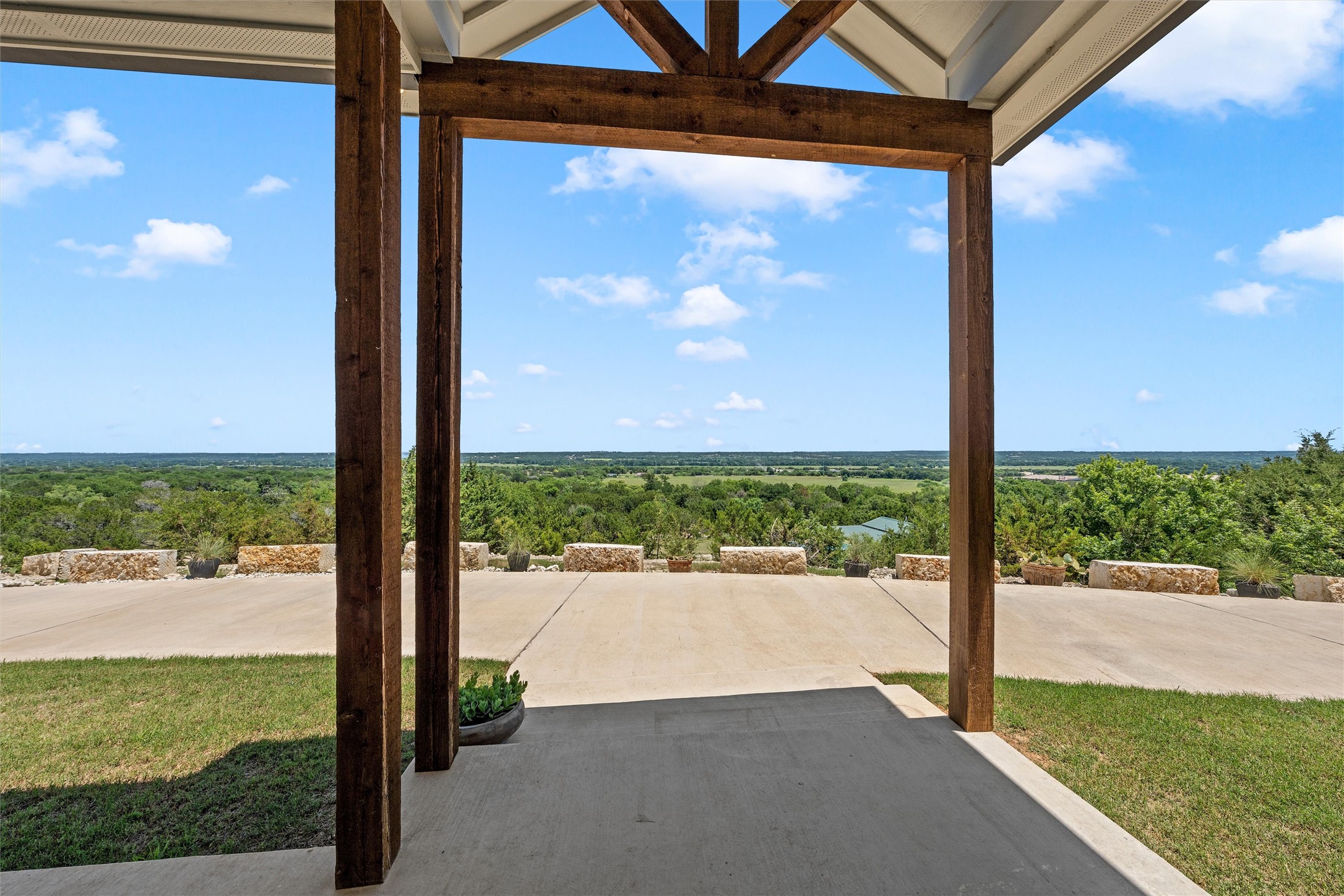 209 County Road 4275 Clifton TX 76634