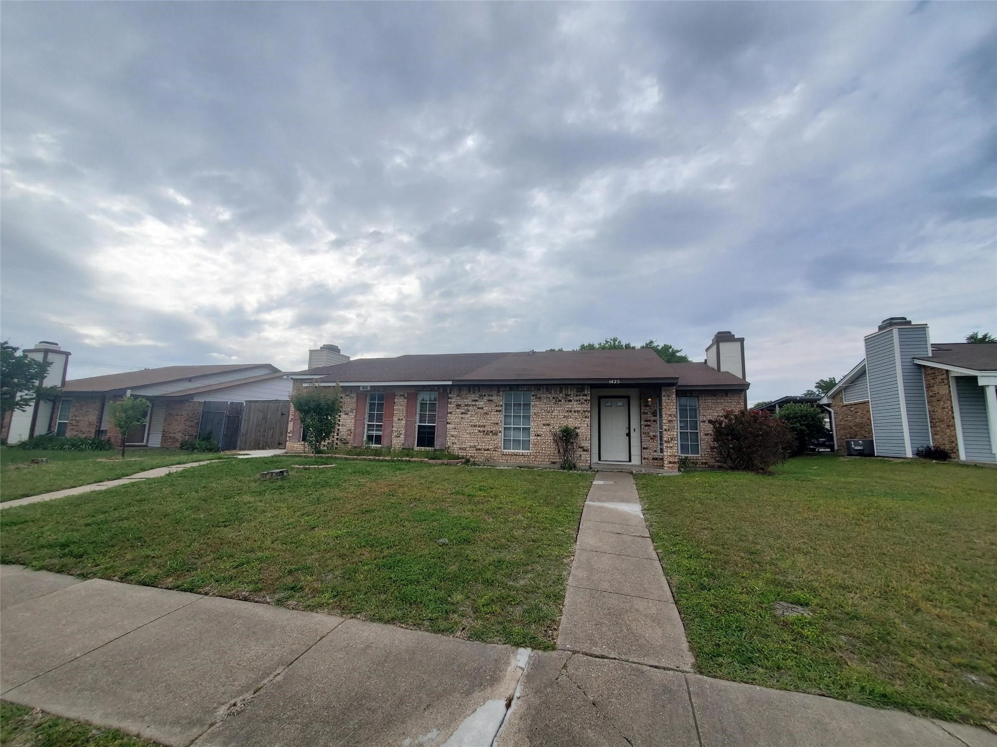 1425 Brazos Drive Mesquite TX 75150