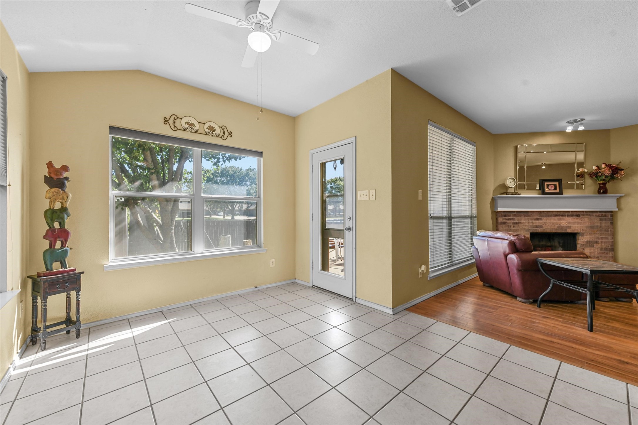 201 Tripp Trail Denton TX 76207