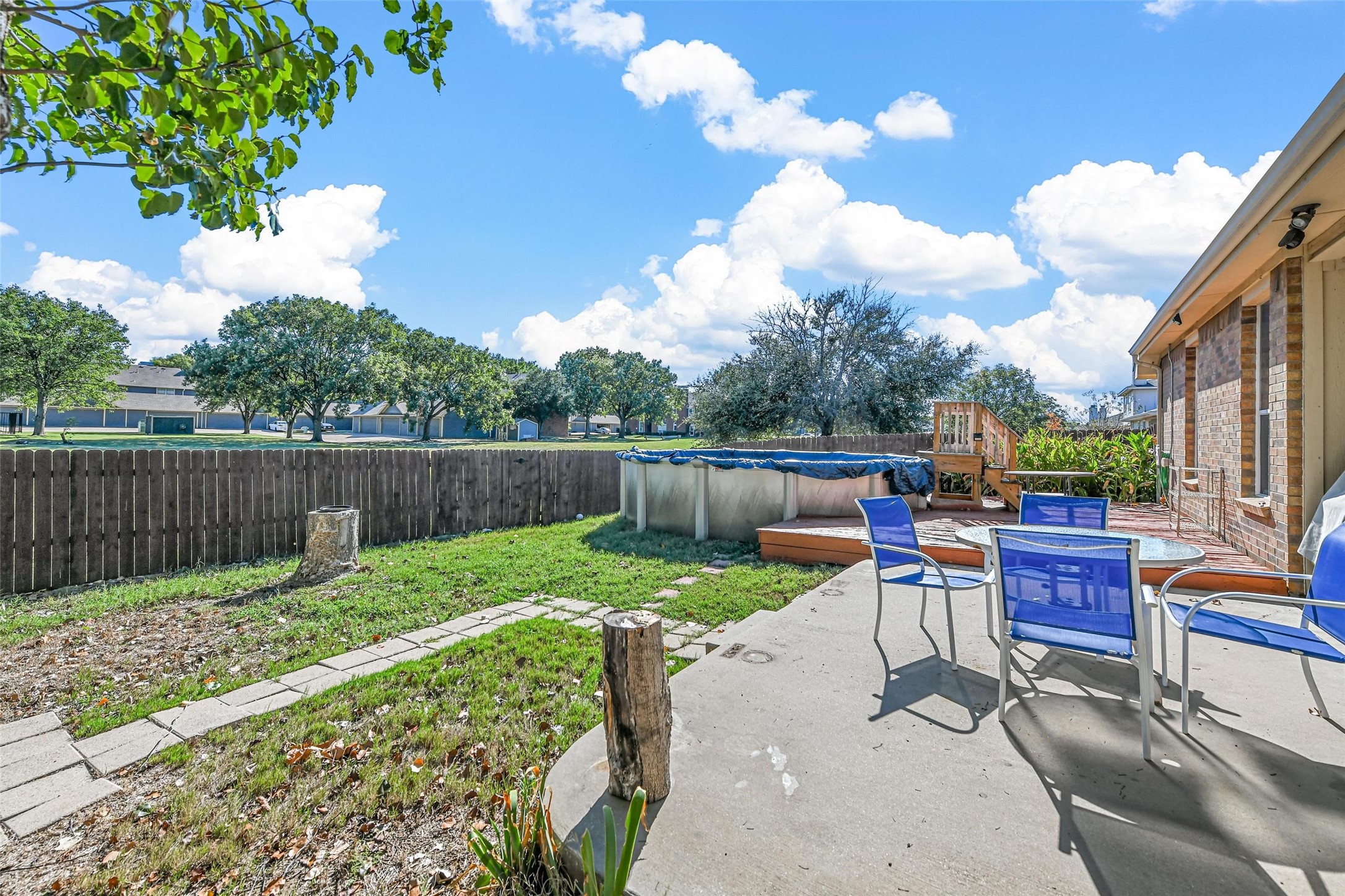 201 Tripp Trail Denton TX 76207