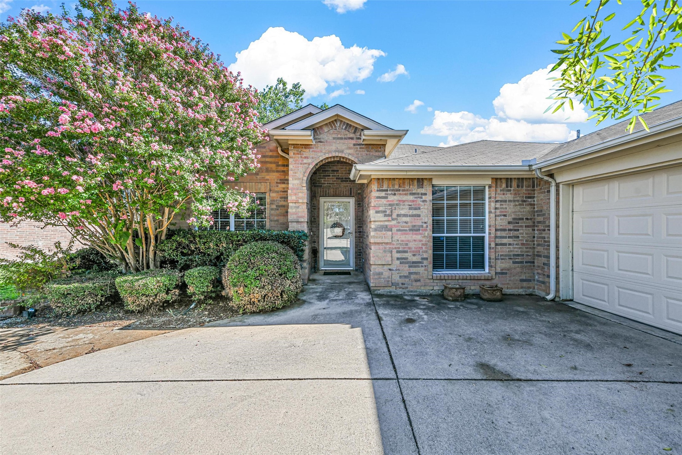 201 Tripp Trail Denton TX 76207
