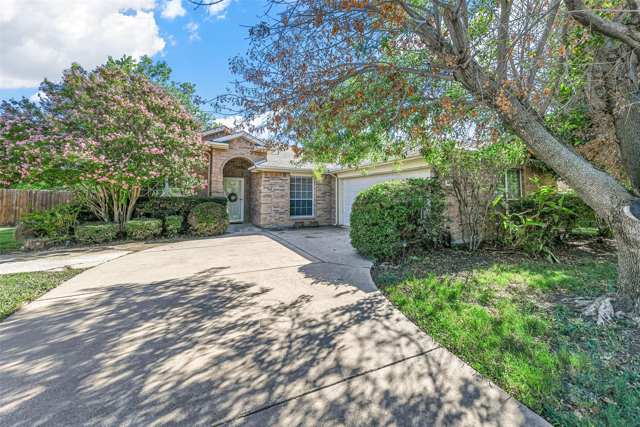 201 Tripp Trail Denton TX 76207