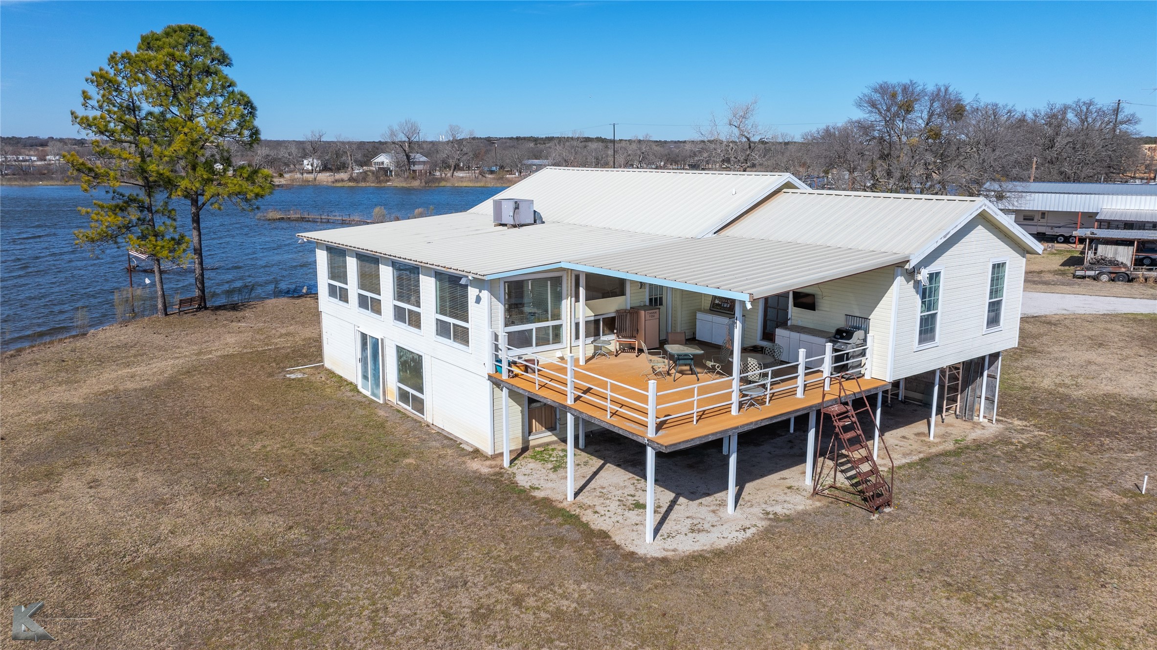 206 County Road 541 Eastland TX 76448