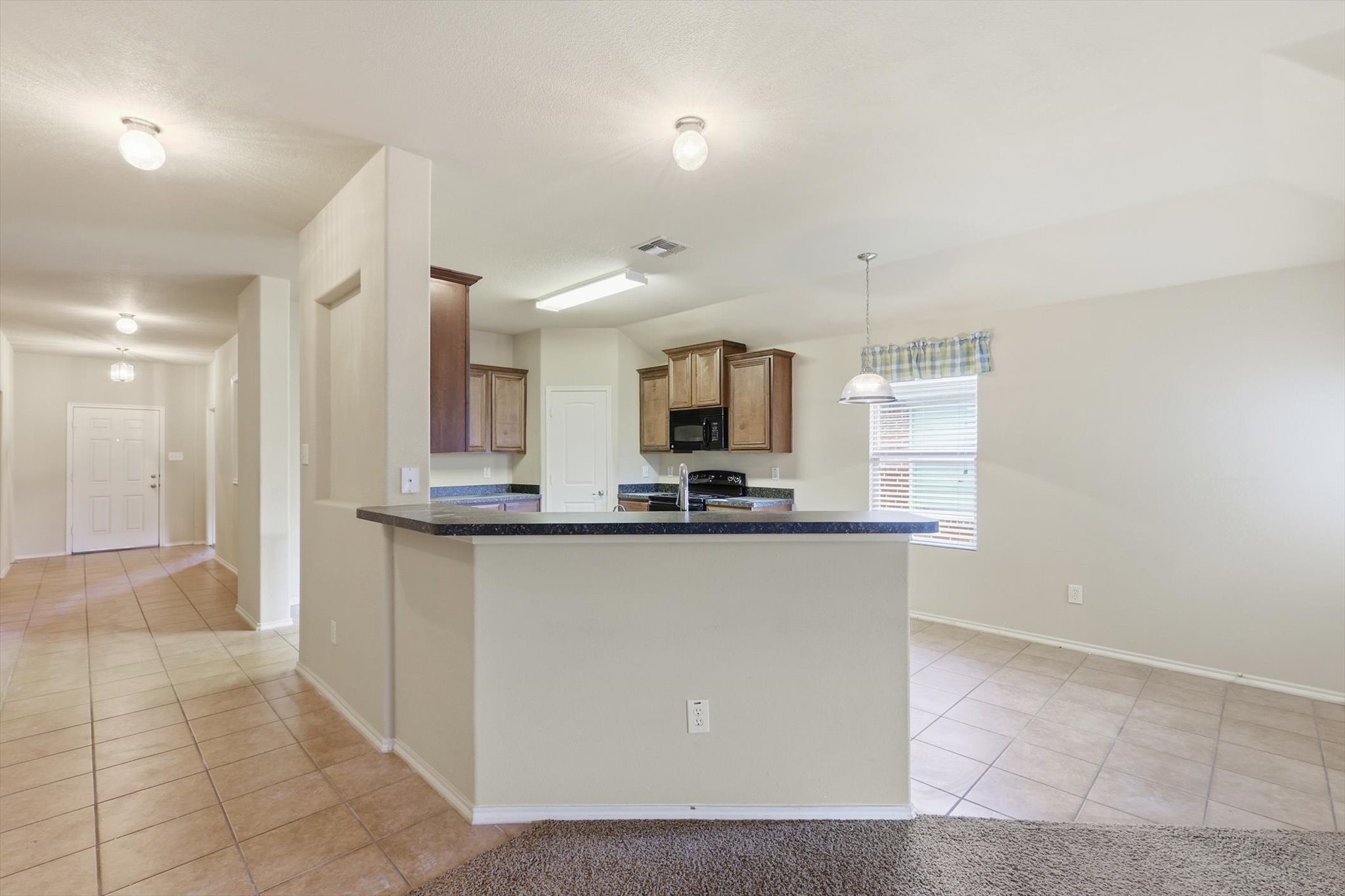 832 Clear Creek Drive Desoto TX 75115