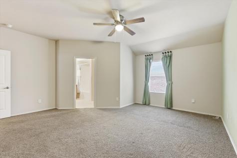 832 Clear Creek Drive Desoto TX 75115