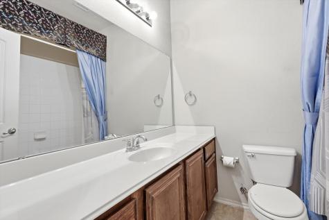 832 Clear Creek Drive Desoto TX 75115