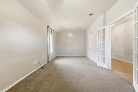 832 Clear Creek Drive Desoto TX 75115