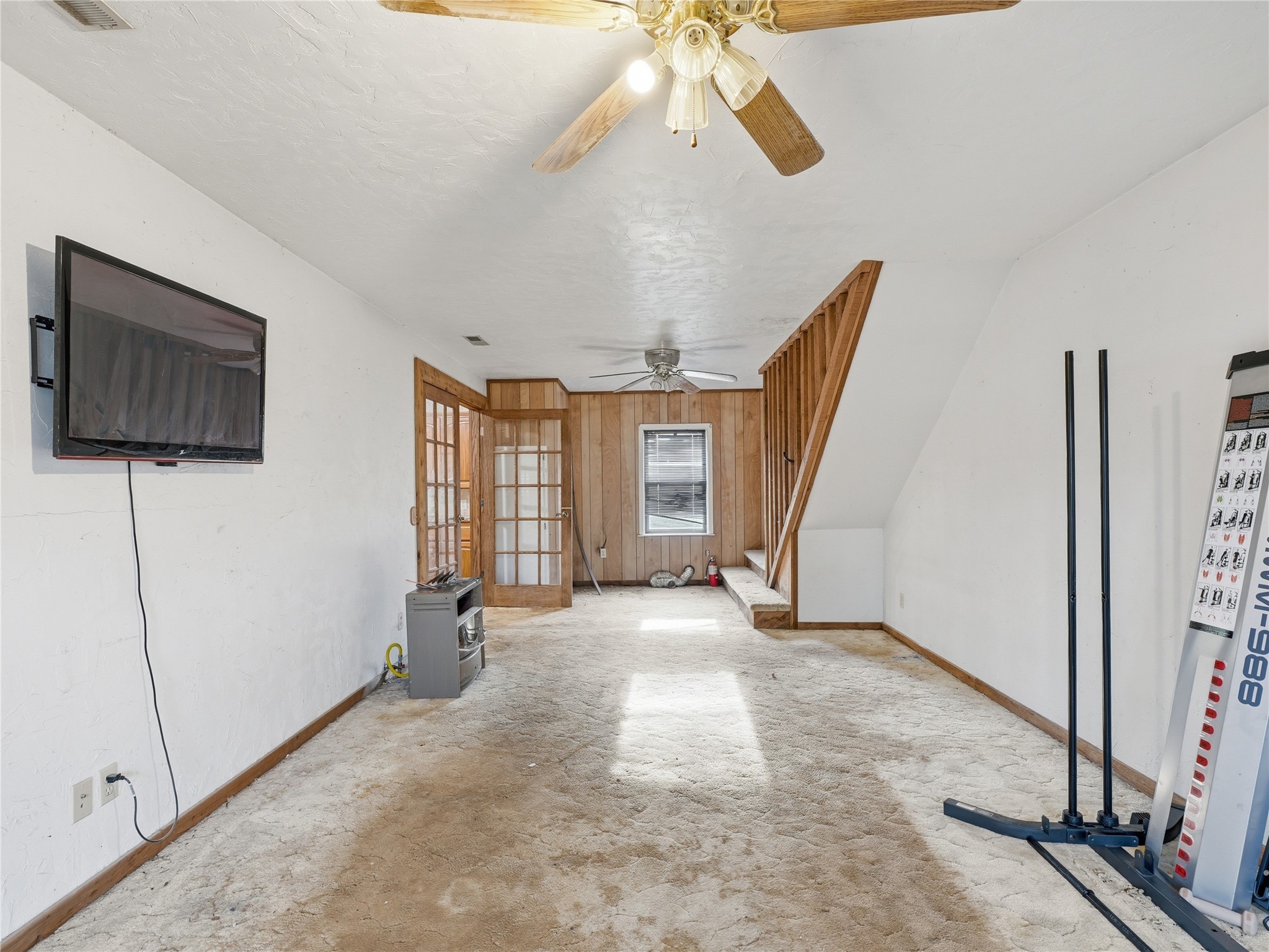 511 N Clay Street Henrietta TX 76365