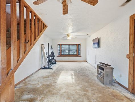 511 N Clay Street Henrietta TX 76365