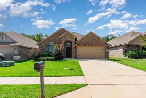 1818 Vallana Drive Gainesville TX 76240