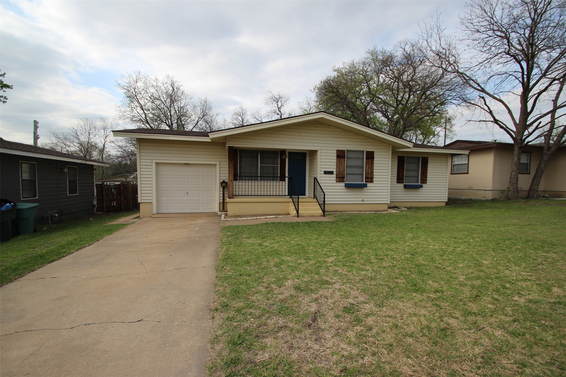 1921 Deborah Drive Sherman TX 75090