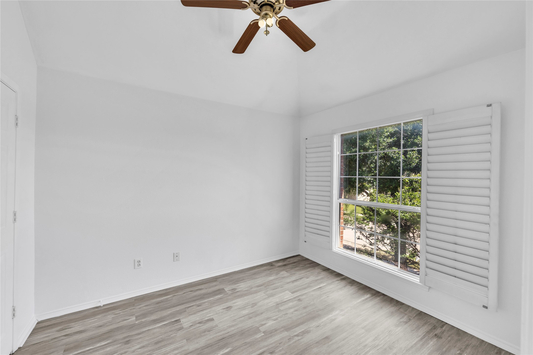 1372 Mae Drive Carrollton TX 75007