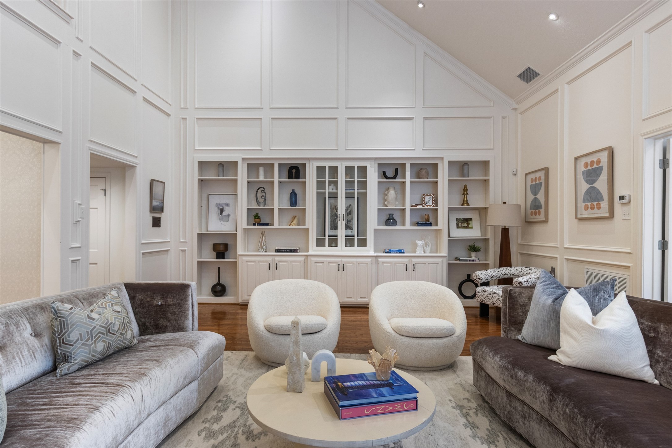 7 Queensview Court Dallas TX 75225