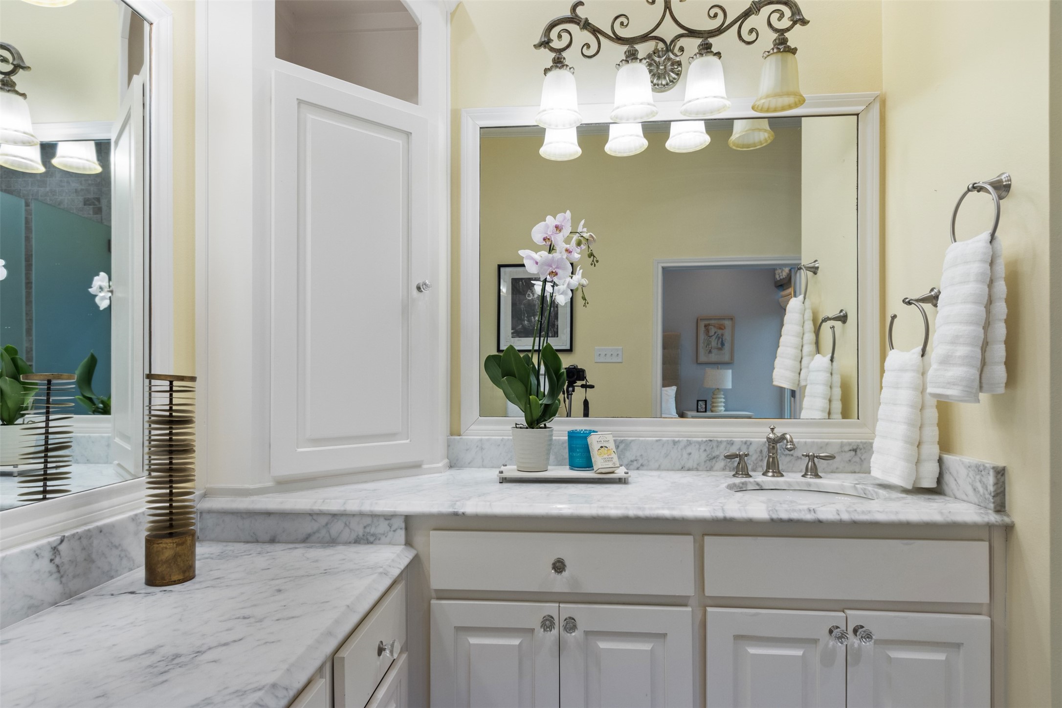 7 Queensview Court Dallas TX 75225