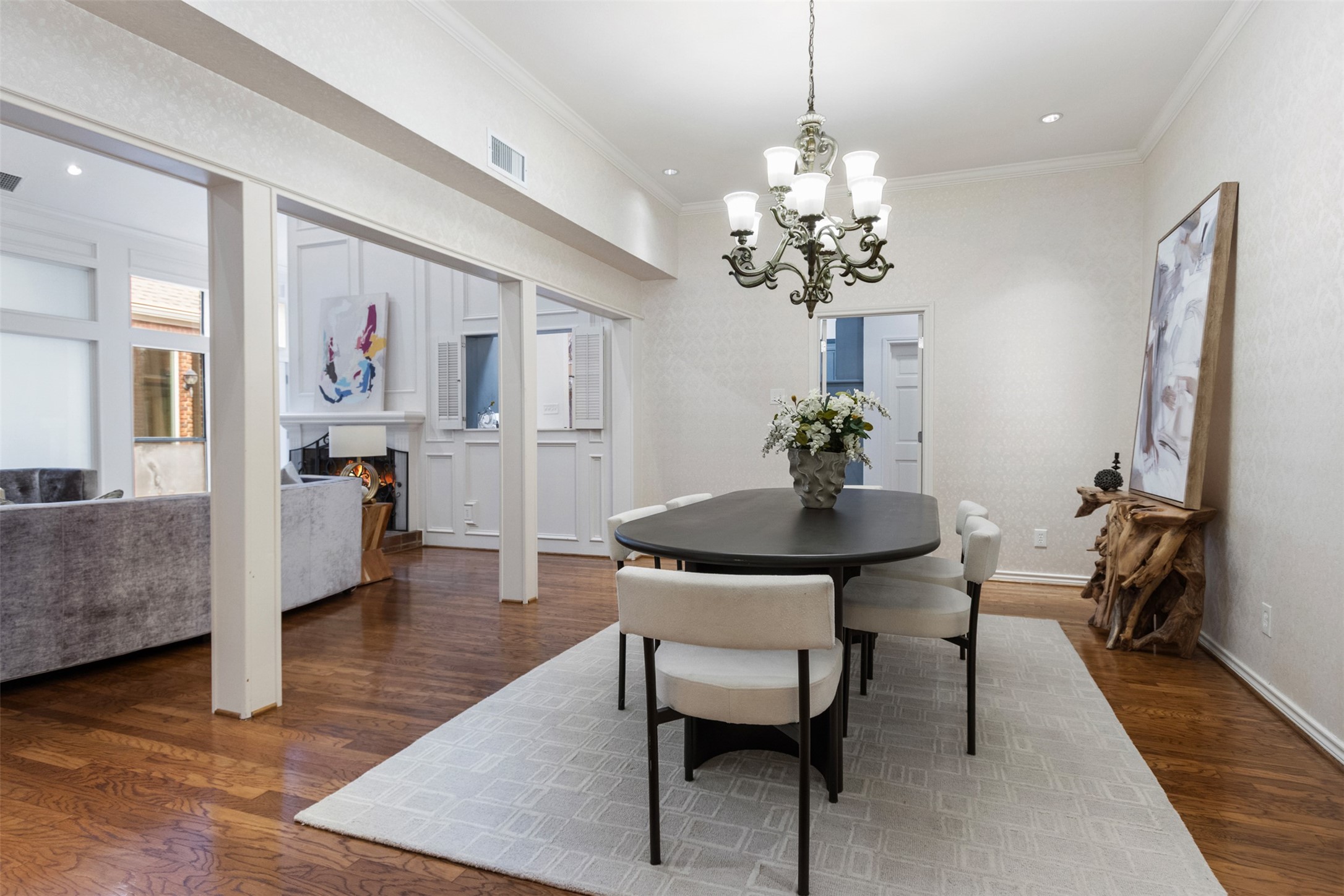 7 Queensview Court Dallas TX 75225