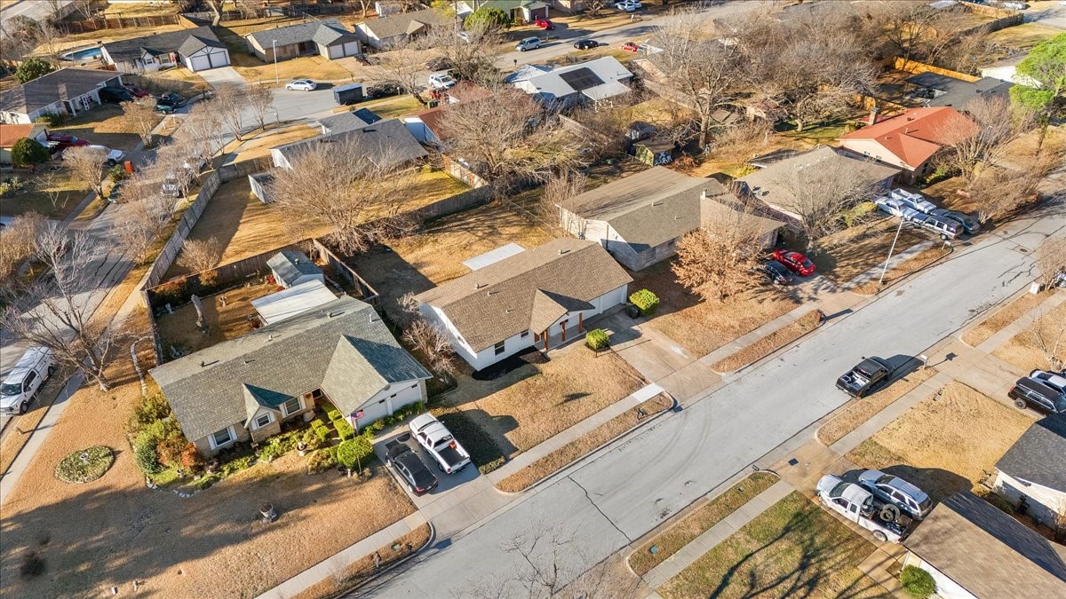 706 N Hunters Glen Circle Arlington TX 76015