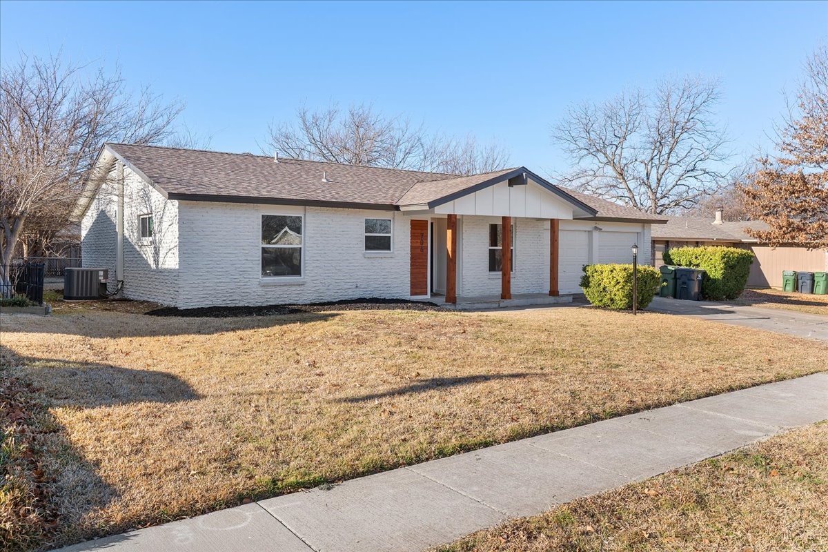 706 N Hunters Glen Circle Arlington TX 76015