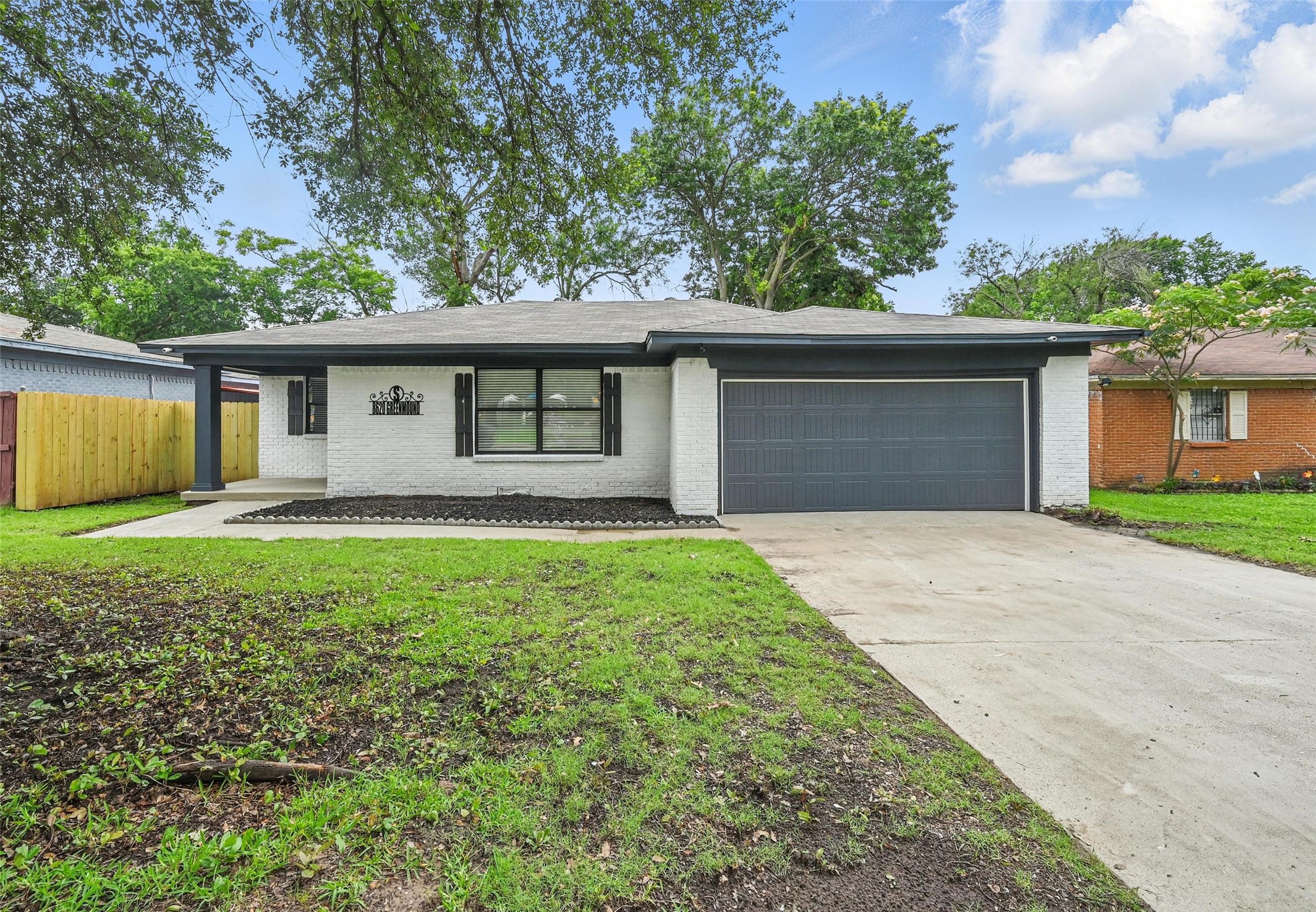 8620 Greenmound Avenue Dallas TX 75227