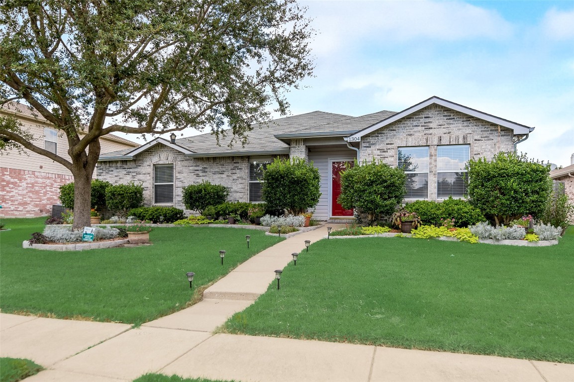 1304 Quail Meadow Drive Wylie TX 75098