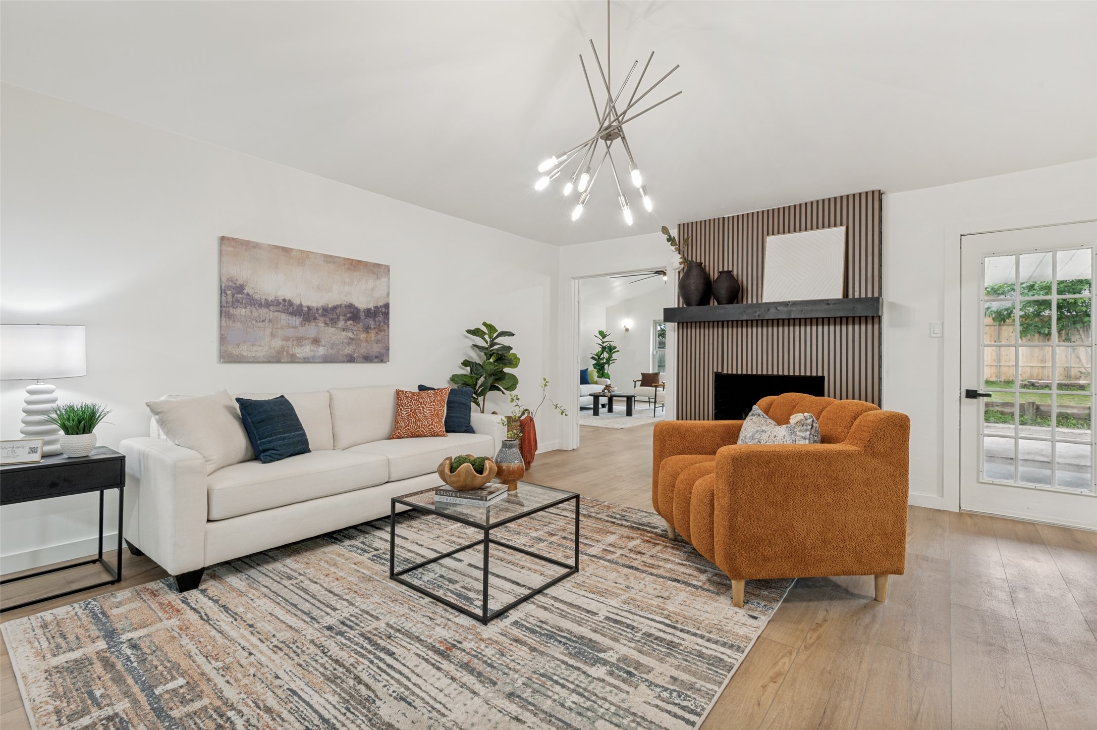 2744 Meadow Green Bedford TX 76021