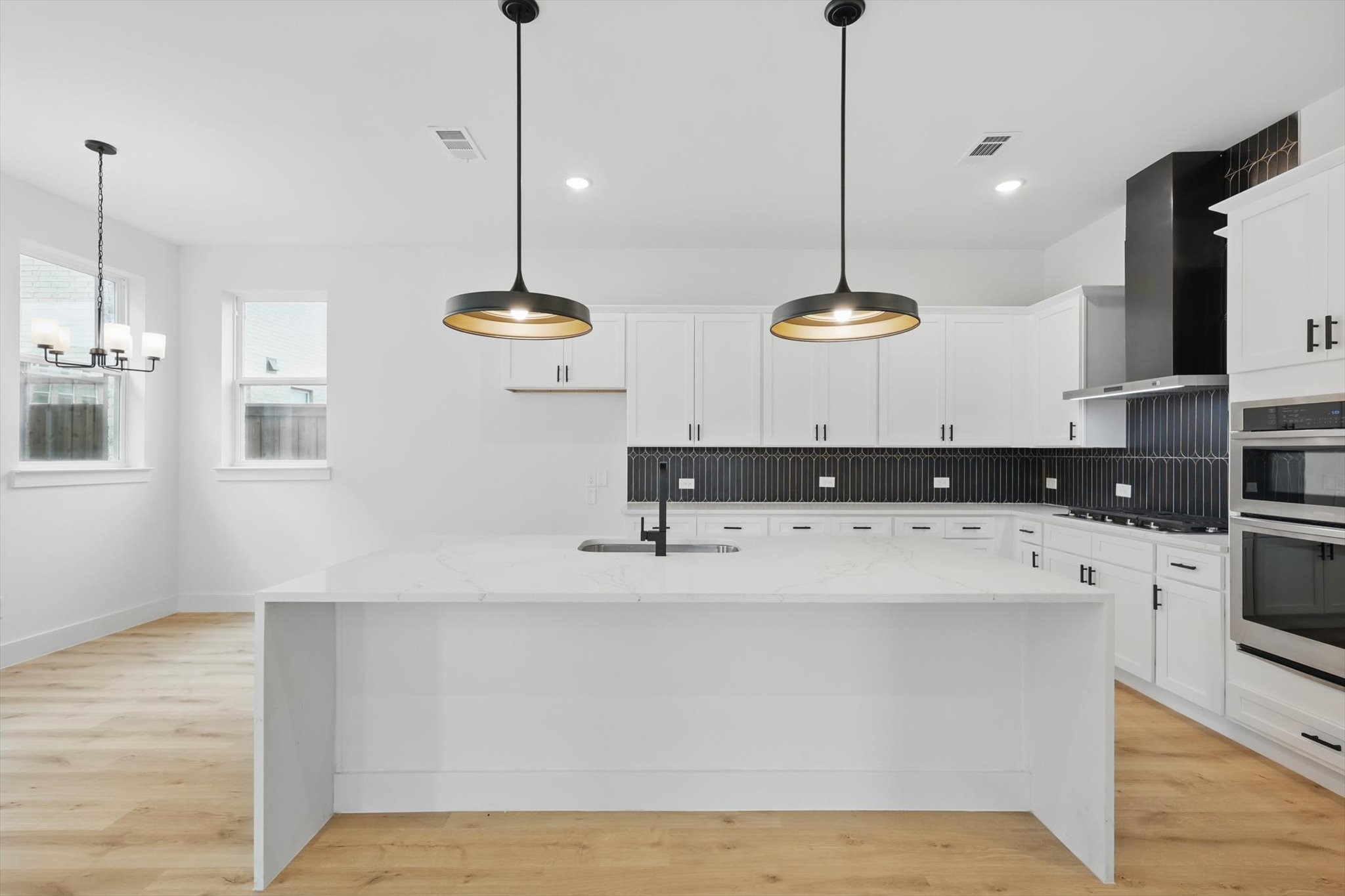 911 Banyan Tree Lane Richardson TX 75081