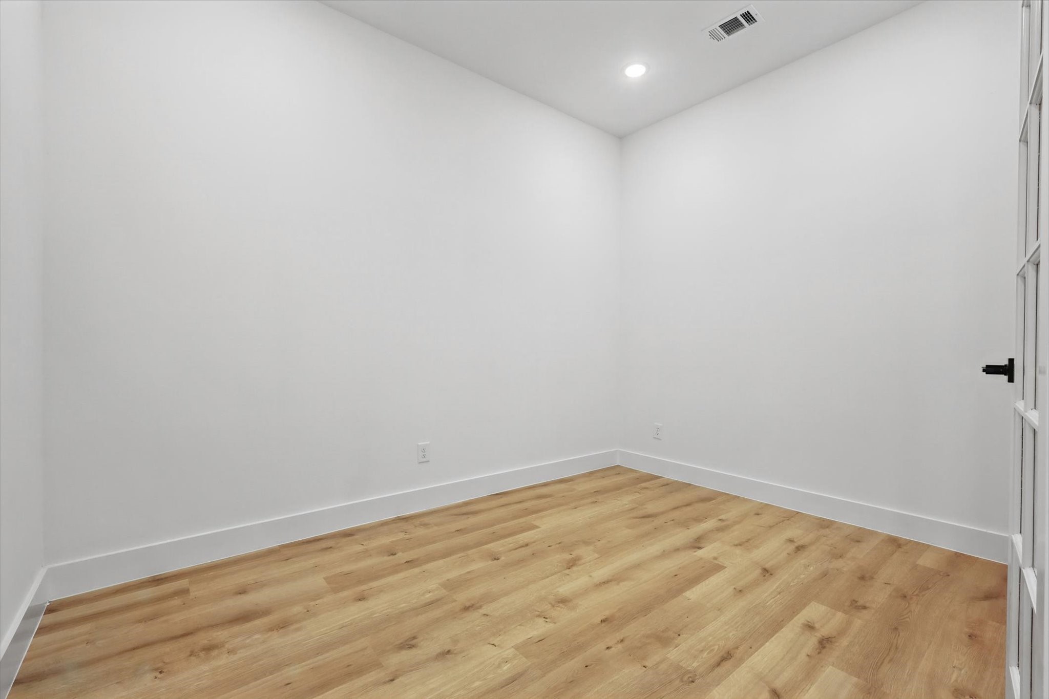 911 Banyan Tree Lane Richardson TX 75081