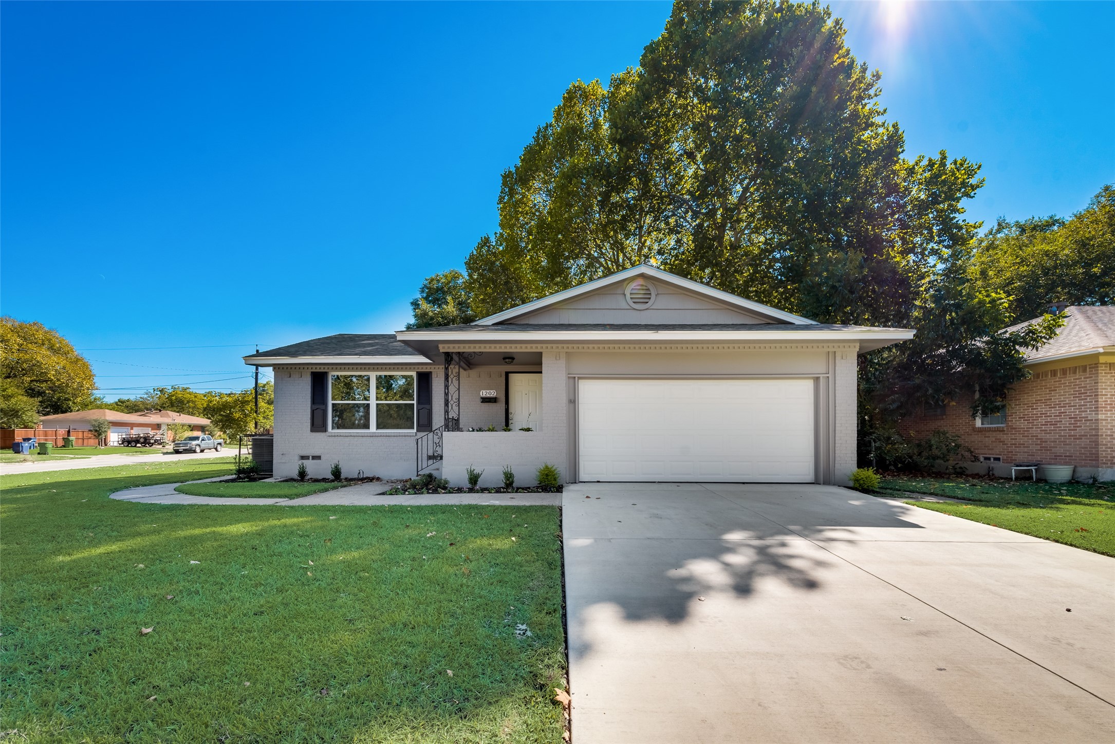 1202 Bandera Lane Garland TX 75040