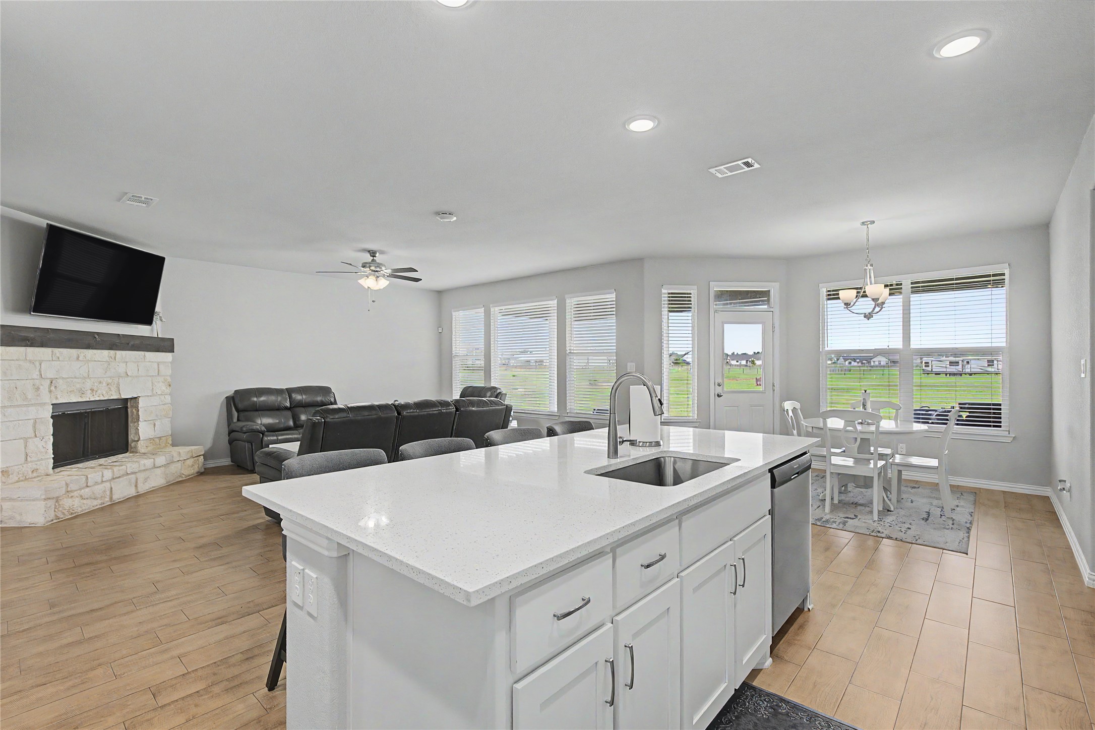 185 Chester Road Springtown TX 76082