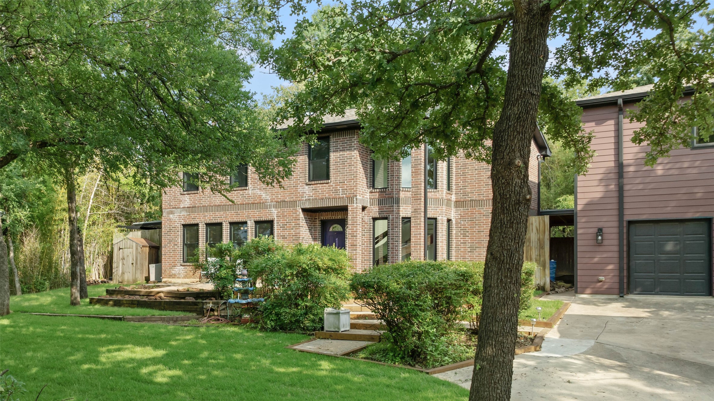 2002 Emerson Lane Denton TX 76209