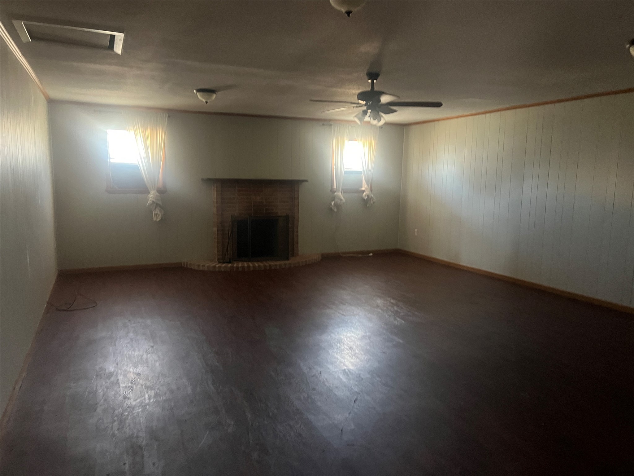 203 Washington Avenue Strawn TX 76475