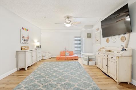500 Reef Court Irving TX 75060