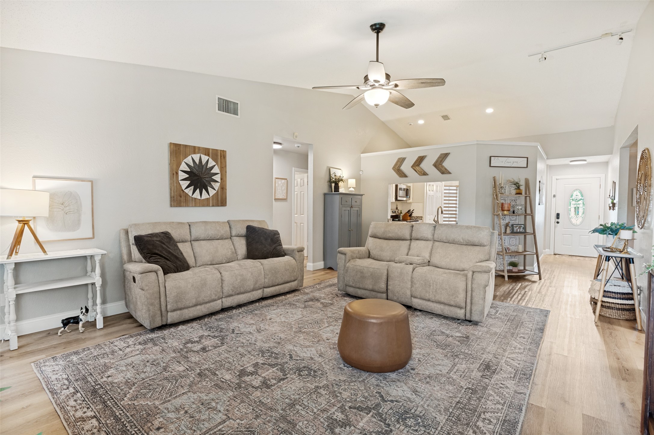 500 Reef Court Irving TX 75060