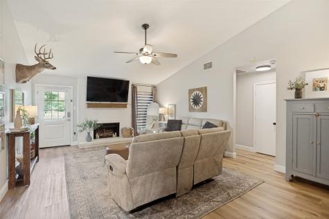 500 Reef Court Irving TX 75060
