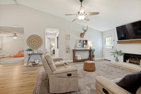 500 Reef Court Irving TX 75060