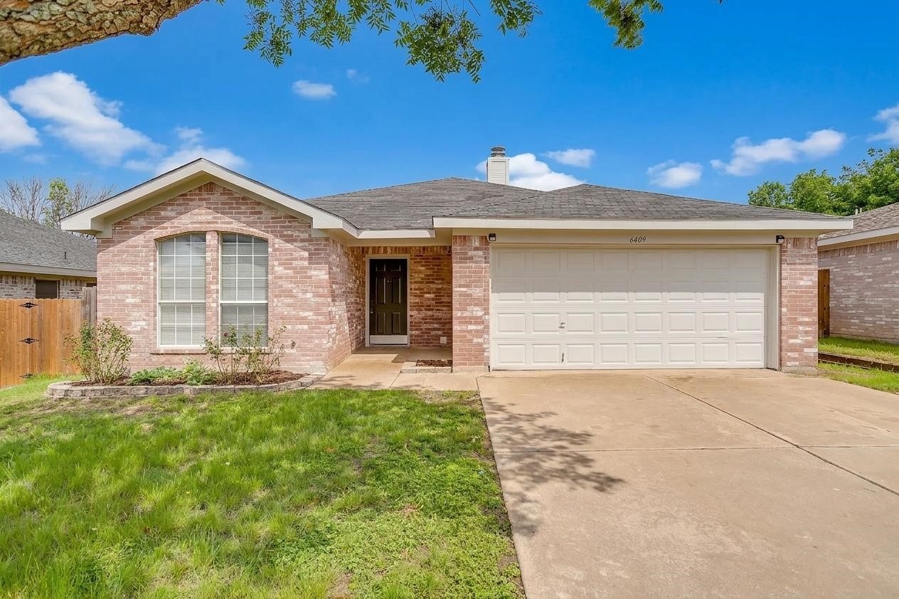 6409 Riverwater Trail Fort Worth TX 76179