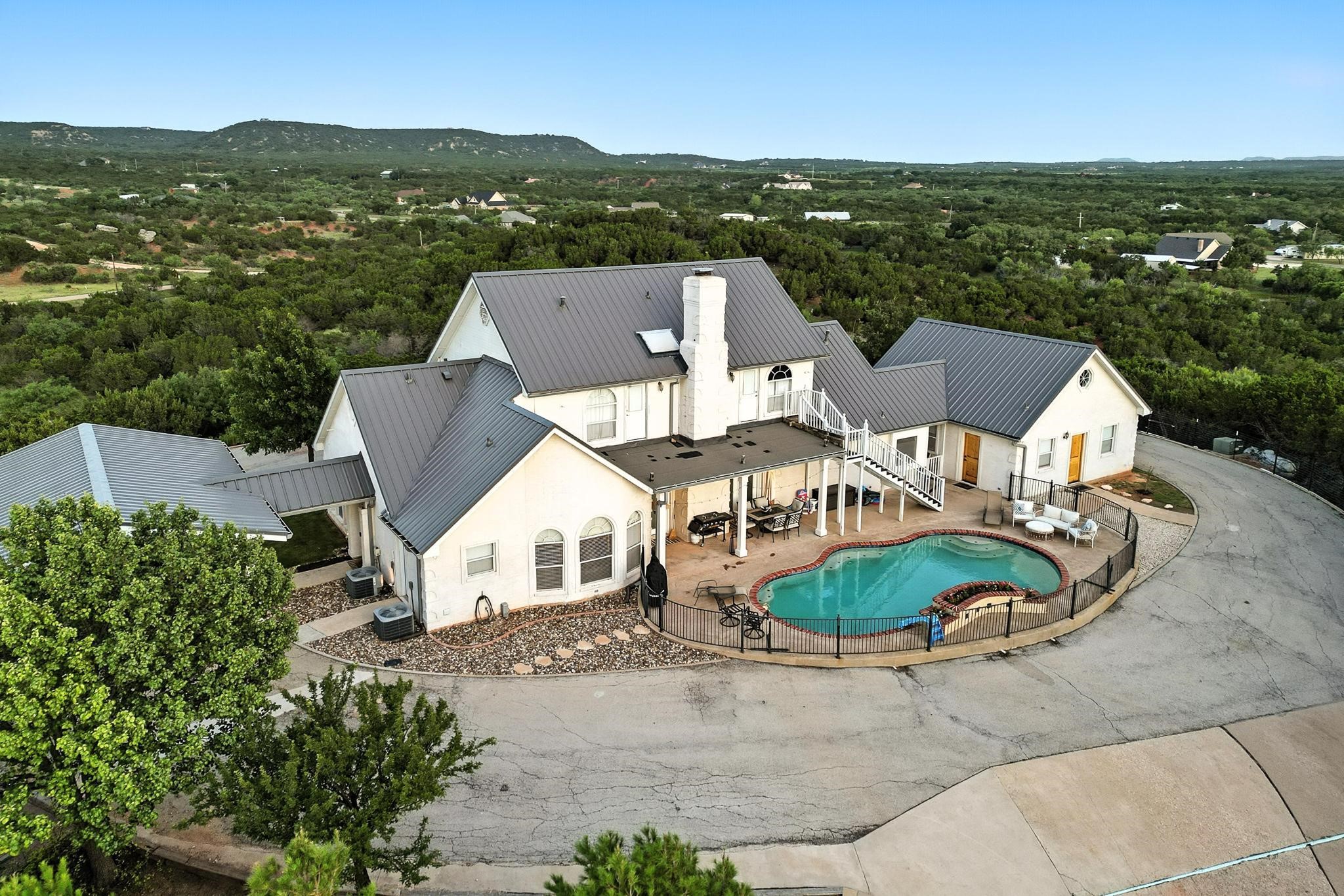 214 County Road 693 Buffalo Gap TX 79508