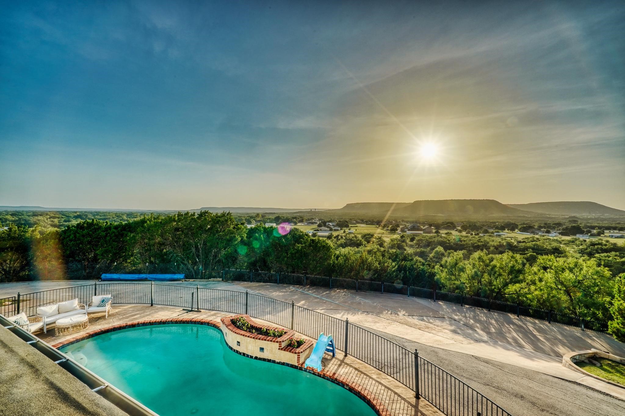 214 County Road 693 Buffalo Gap TX 79508