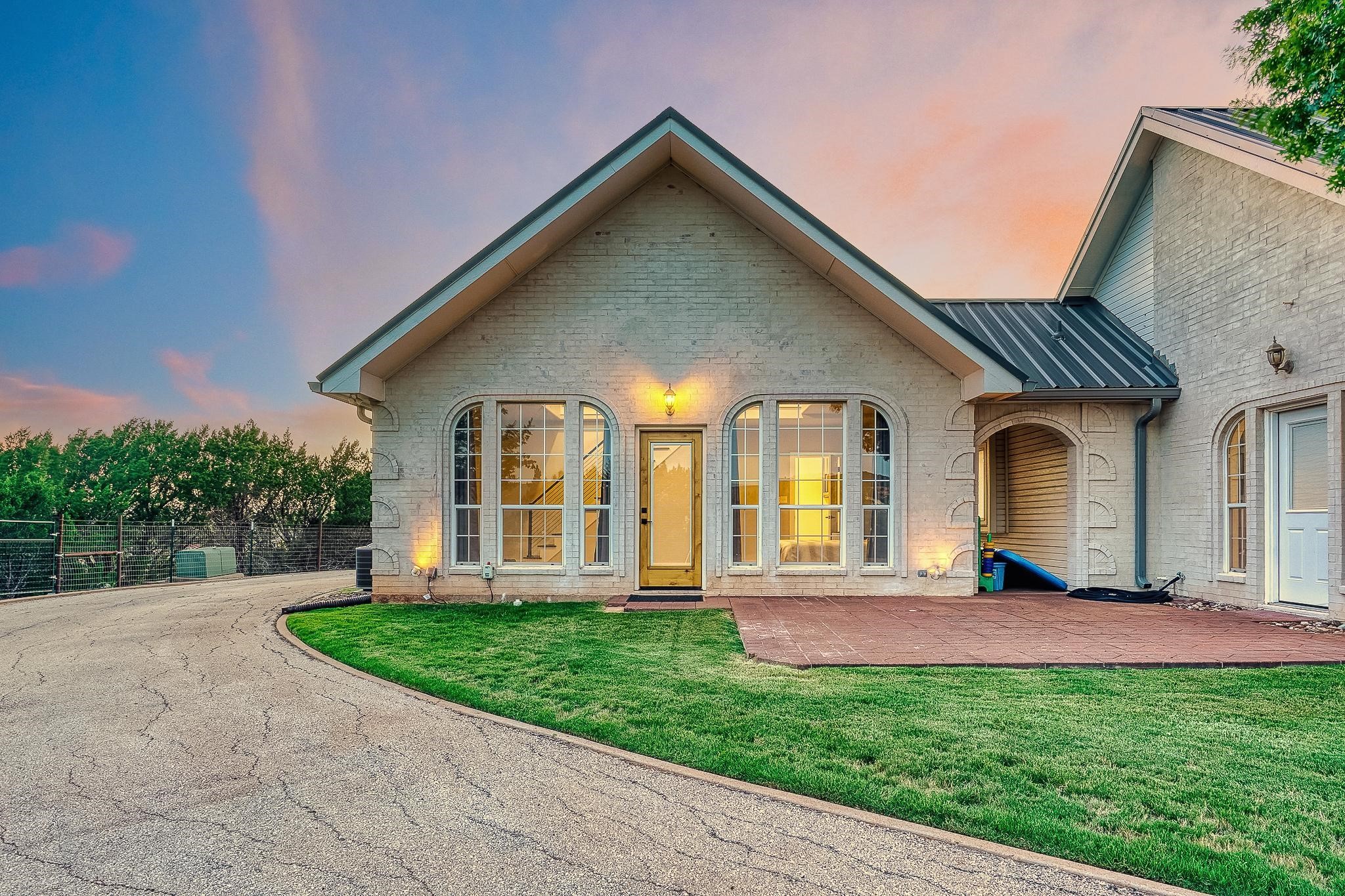214 County Road 693 Buffalo Gap TX 79508