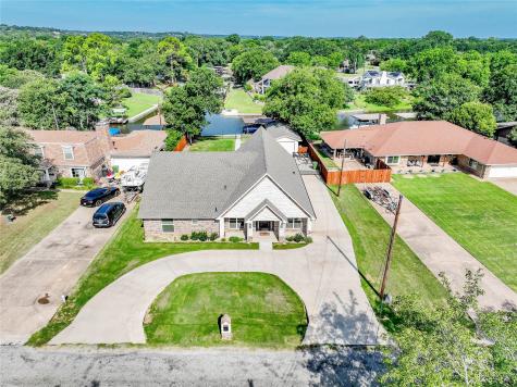 4100 Apache Trail Court Granbury TX 76048