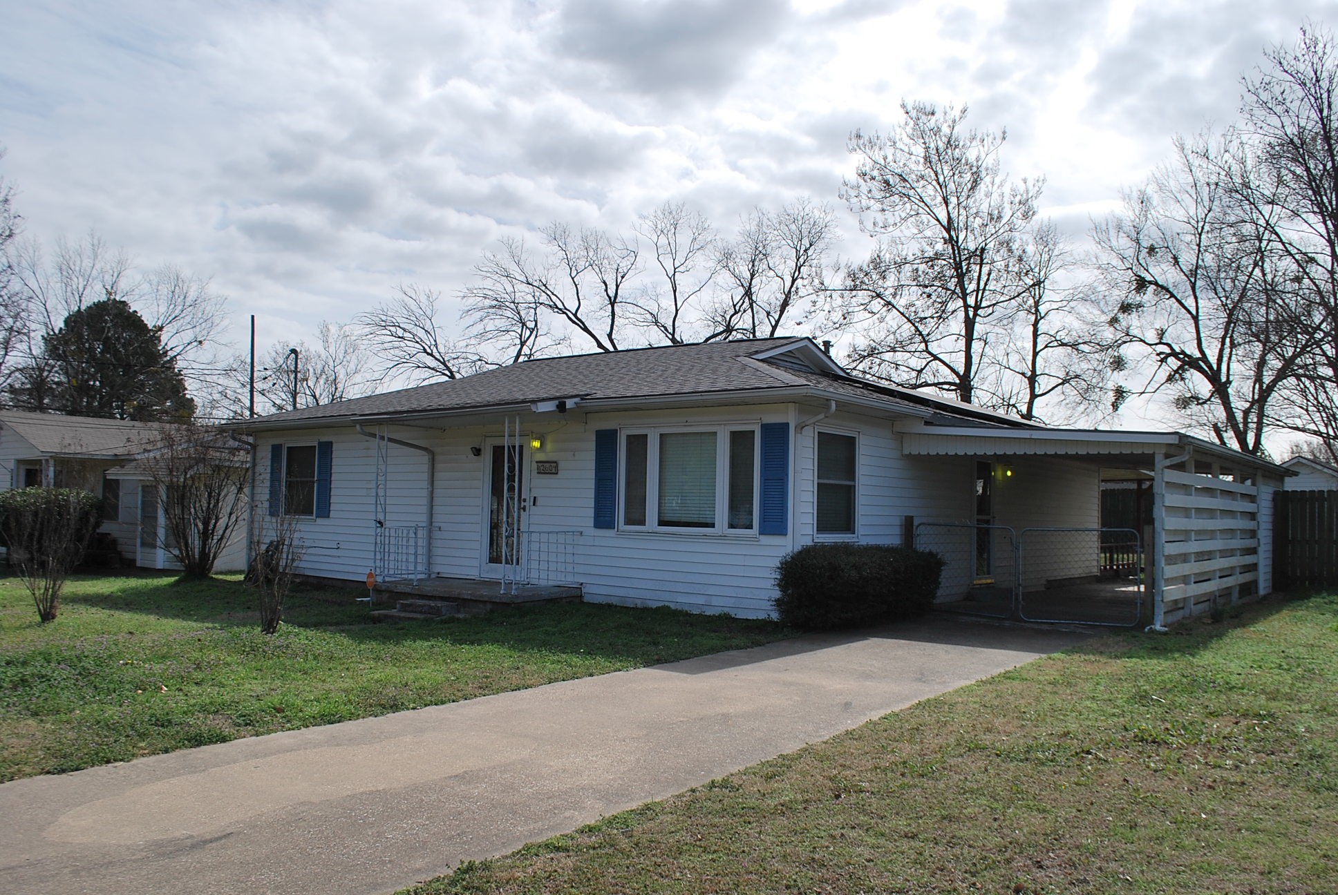 2604 W Johnson Street Denison TX 75020
